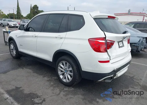 2017 BMW X3 xDrive28I z USA, uszkodzony, nr VIN 5UXWX9C39H0W76943